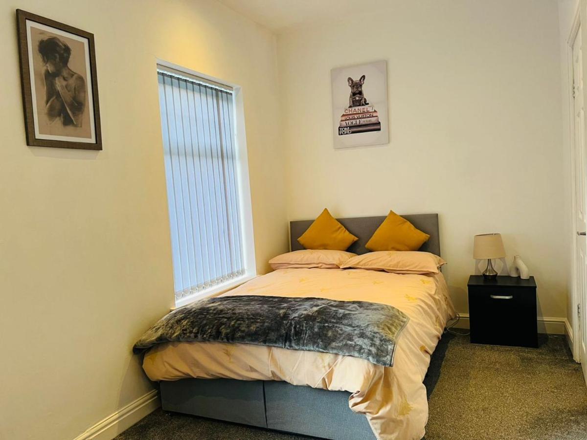 Luxury Double & Single Rooms With En-Suite Private Bathroom In City Centre Stoke On Trent Экстерьер фото